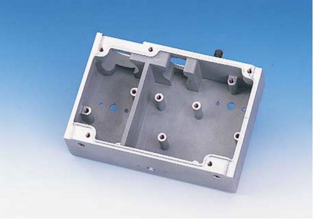 ����ĳ�ͻ���Ʒ��ʹ�õ���ST5��0.8��9